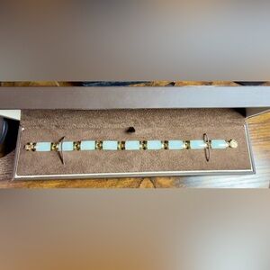 10k Solid Yellow Gold & Pale Jade Bar Link Bracelet Signed HV Vintage